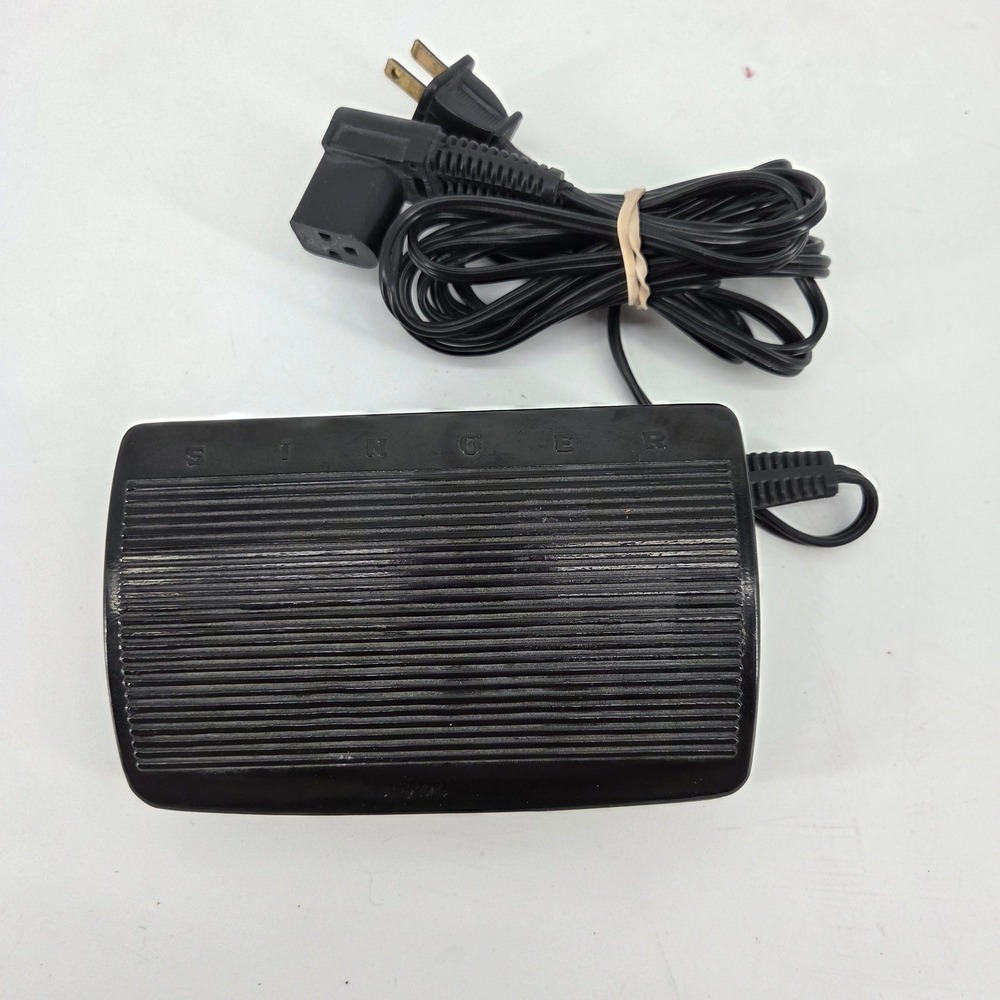 Singer Sewing Machine Foot Pedal Controller CR 304 604759-019 Black 3-Hole Plug